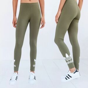 Adidas Original Adicolor Trefoil Leggings Size XS LIKE NEW